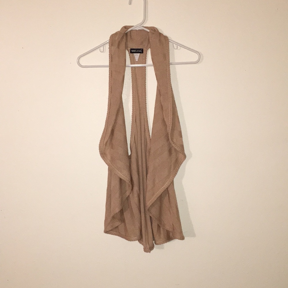 Wet Seal Tan Circle Hem Vest